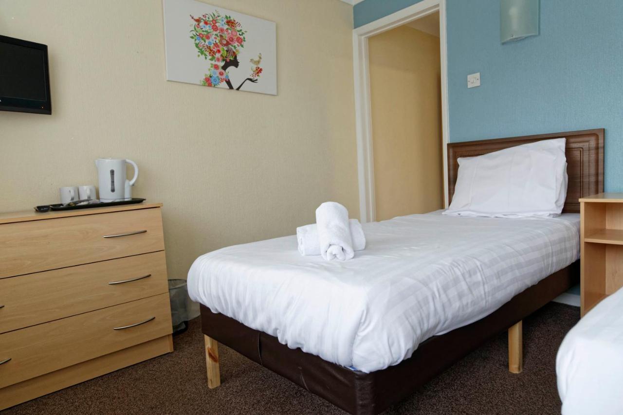 Sand Bay Holiday Village - Adults Only Weston-super-Mare Exteriér fotografie