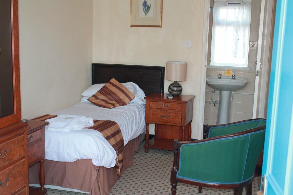 Sand Bay Holiday Village - Adults Only Weston-super-Mare Exteriér fotografie