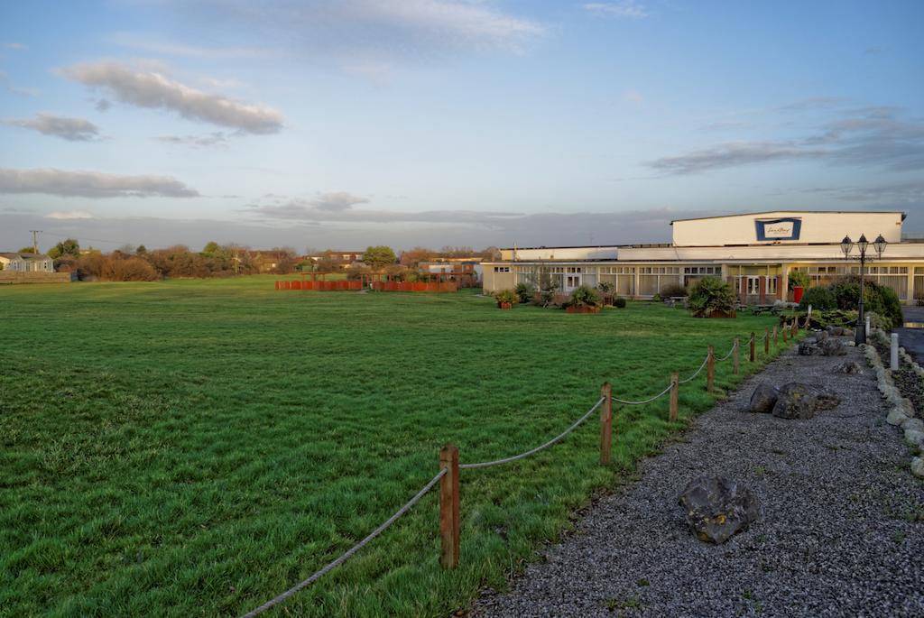 Sand Bay Holiday Village - Adults Only Weston-super-Mare Exteriér fotografie